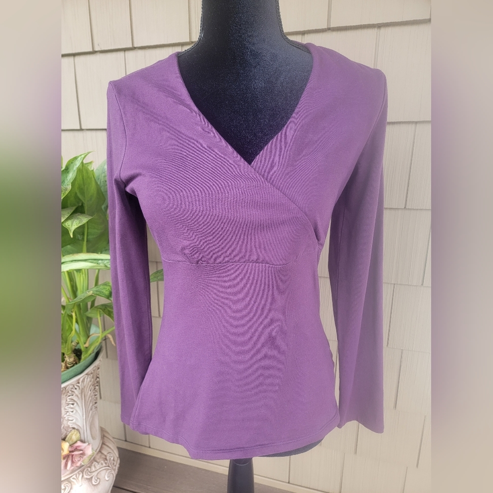 Womans Eddie Bauer long sleeve top